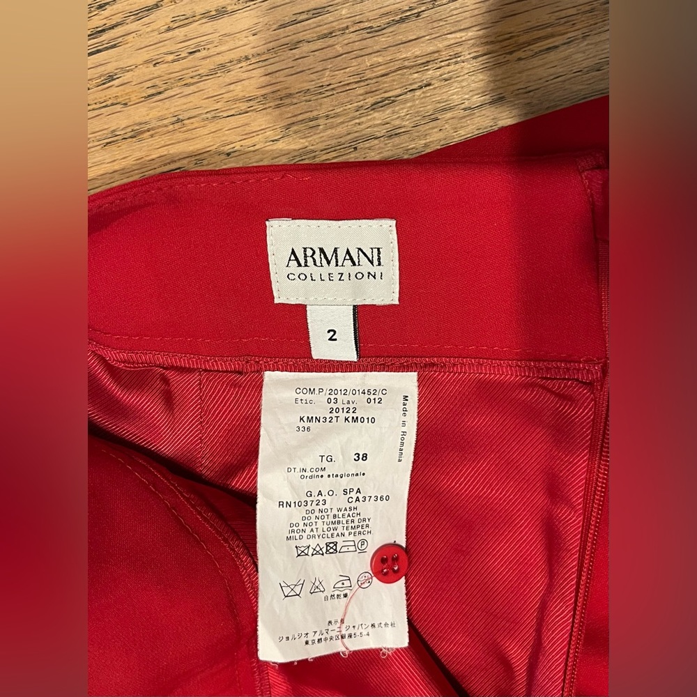 Armani Collecioni Red Pencil Skirt Size 2 - Picture 7 of 9